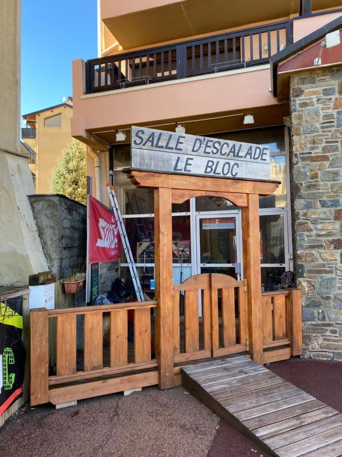 Appartement Aux Pieds Des Pistes ! Les Angles  Luaran gambar